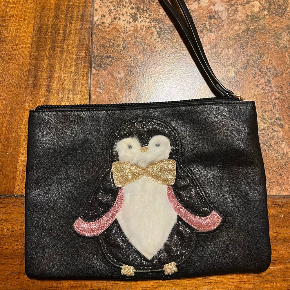Lauren Conrad Black Penguin Design Wristlet Bag